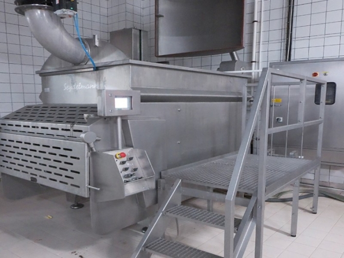 Mixing machinery